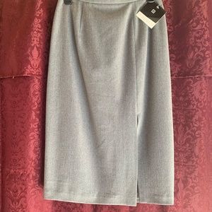 NWT Valerie Stevens Stretch Wool Grey Pencil Skirt Size 6